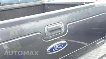 2016 Ford Super Duty F-250 XL Crew Cab Medium Bed - miniatura 37