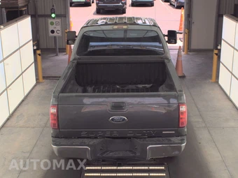 2016 Ford Super Duty F-250 XL Crew Cab Medium Bed - miniatura 5