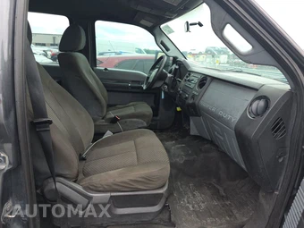 2016 Ford Super Duty F-250 XL Crew Cab Medium Bed - miniatura 8
