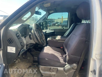 2016 Ford Super Duty F-250 XL Crew Cab Medium Bed - miniatura 5