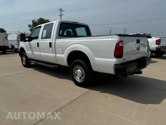 2016 Ford Super Duty F-250 XL Crew Cab Short Bed - miniatura 11