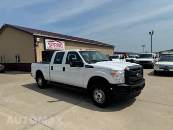 2016 Ford Super Duty F-250 XL Crew Cab Short Bed - miniatura 3