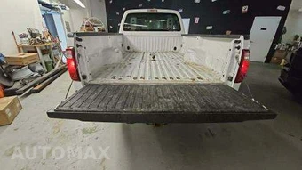 2016 Ford Super Duty F-250 XL Extended Cab Long Bed w/Rear Doors - miniatura 11