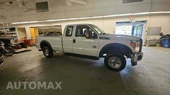 2016 Ford Super Duty F-250 XL Extended Cab Long Bed w/Rear Doors - miniatura 33