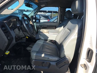 2016 Ford Super Duty F-250 XL Extended Cab Medium Bed w/Rear Doors - miniatura 7