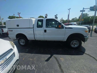 2016 Ford Super Duty F-250 XL Extended Cab Medium Bed w/Rear Doors - miniatura 4