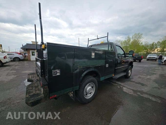2016 Ford Super Duty F-250 XL Regular Cab Long Bed - miniatura 3
