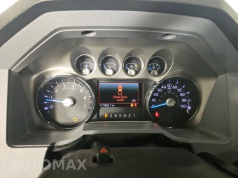 2016 Ford Super Duty F-250 XLT Crew Cab Medium Bed - miniatura 12