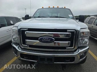 2016 Ford Super Duty F-250 XLT Crew Cab Medium Bed - miniatura 2