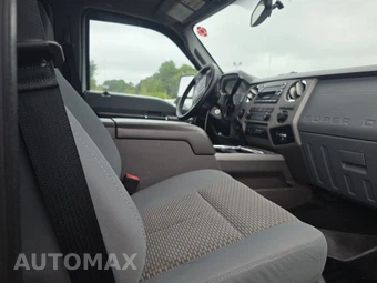 2016 Ford Super Duty F-250 XLT Crew Cab Medium Bed - miniatura 8