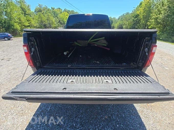 2016 Ford Super Duty F-250 XLT Crew Cab Medium Bed - miniatura 11