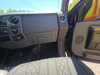 2016 Ford Super Duty F-250 XLT Crew Cab Medium Bed - miniatura 16