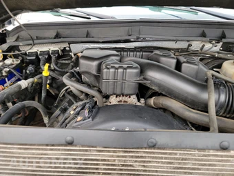 2016 Ford Super Duty F-250 XLT Crew Cab Medium Bed - miniatura 15