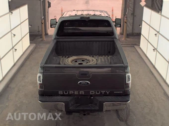 2016 Ford Super Duty F-250 XLT Crew Cab Medium Bed - miniatura 5