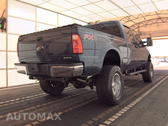 2016 Ford Super Duty F-250 XLT Crew Cab Medium Bed - miniatura 4