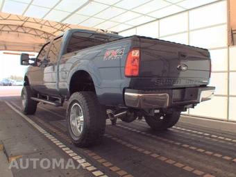 2016 Ford Super Duty F-250 XLT Crew Cab Medium Bed - miniatura 6
