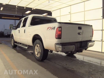 2016 Ford Super Duty F-250 XLT Crew Cab Medium Bed - miniatura 6