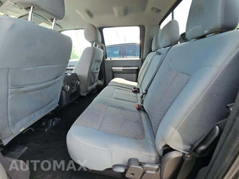 2016 Ford Super Duty F-250 XLT Crew Cab Medium Bed - miniatura 13