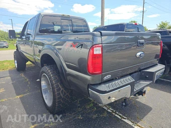 2016 Ford Super Duty F-250 XLT Crew Cab Medium Bed - miniatura 2