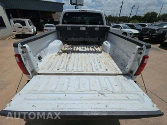 2016 Ford Super Duty F-250 XLT Crew Cab Medium Bed - miniatura 11