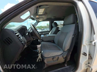 2016 Ford Super Duty F-250 XLT Crew Cab Medium Bed - miniatura 3