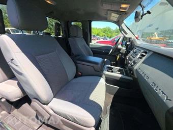 2016 Ford Super Duty F-250 XLT Extended Cab Medium Bed w/Rear Doors - miniatura 15