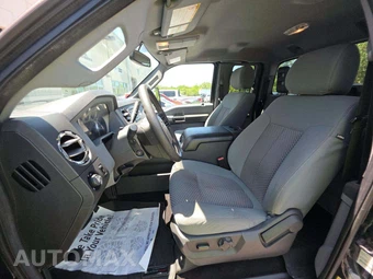 2016 Ford Super Duty F-250 XLT Extended Cab Medium Bed w/Rear Doors - miniatura 3