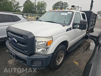2016 Ford Super Duty F-350 Cab Chassis XL Crew Cab