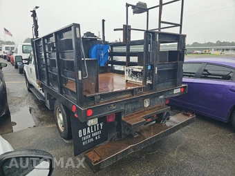 2016 Ford Super Duty F-350 Cab Chassis XL Crew Cab - miniatura 6