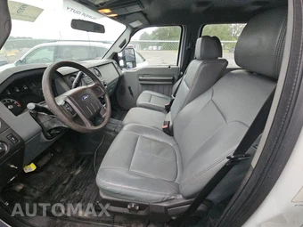 2016 Ford Super Duty F-350 Cab Chassis XL Crew Cab - miniatura 7