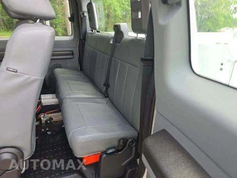 2016 Ford Super Duty F-350 Cab Chassis XL Extended Cab w/Rear Doors - miniatura 14
