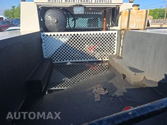 2016 Ford Super Duty F-350 Cab Chassis XL Regular Cab DRW - miniatura 15
