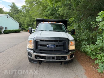 2016 Ford Super Duty F-350 Cab Chassis XL Regular Cab DRW - miniatura 11