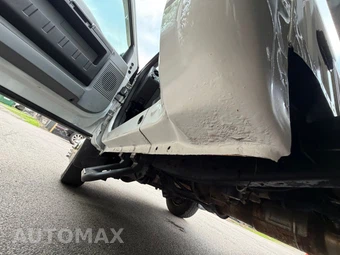 2016 Ford Super Duty F-350 Cab Chassis XL Regular Cab DRW - miniatura 15