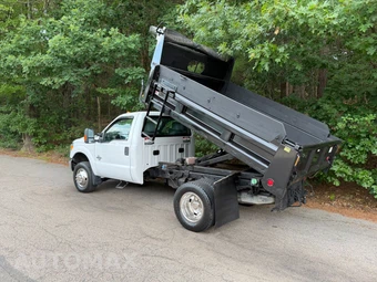 2016 Ford Super Duty F-350 Cab Chassis XL Regular Cab DRW - miniatura 4