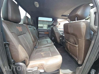 2016 Ford Super Duty F-350 King Ranch Crew Cab Long Bed DRW - miniatura 16