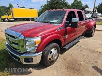 2016 Ford Super Duty F-350 Lariat Crew Cab Long Bed DRW