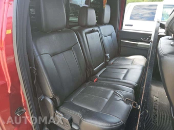 2016 Ford Super Duty F-350 Lariat Crew Cab Long Bed DRW - miniatura 16
