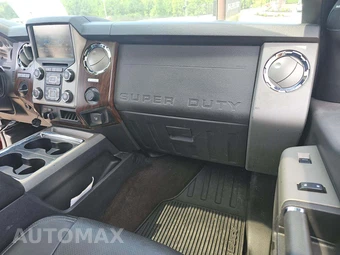 2016 Ford Super Duty F-350 Lariat Crew Cab Long Bed DRW - miniatura 19