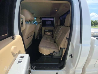 2016 Ford Super Duty F-350 Lariat Crew Cab Long Bed DRW - miniatura 13