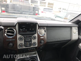 2016 Ford Super Duty F-350 Lariat Crew Cab Long Bed DRW - miniatura 11