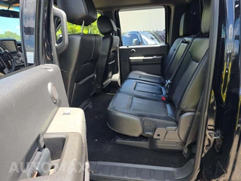 2016 Ford Super Duty F-350 Lariat Crew Cab Long Bed DRW - miniatura 13