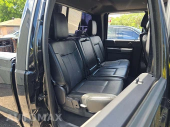 2016 Ford Super Duty F-350 Lariat Crew Cab Long Bed DRW - miniatura 16