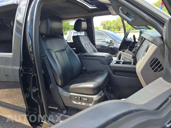 2016 Ford Super Duty F-350 Lariat Crew Cab Long Bed DRW - miniatura 18