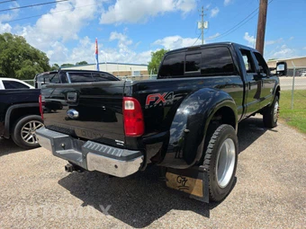 2016 Ford Super Duty F-350 Lariat Crew Cab Long Bed DRW - miniatura 3