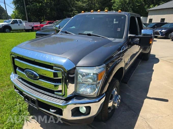 2016 Ford Super Duty F-350 Lariat Crew Cab Long Bed DRW