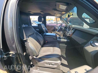 2016 Ford Super Duty F-350 Lariat Crew Cab Long Bed DRW - miniatura 18