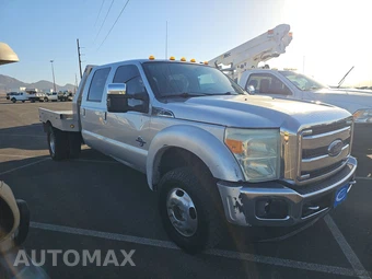 2016 Ford Super Duty F-350 Lariat Crew Cab Long Bed DRW - miniatura 3