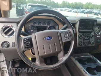 2016 Ford Super Duty F-350 Lariat Crew Cab Medium Bed - miniatura 10