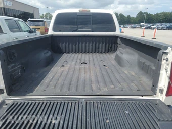 2016 Ford Super Duty F-350 Lariat Crew Cab Medium Bed - miniatura 16